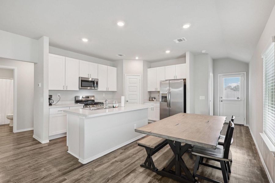 Dining kitchen combo