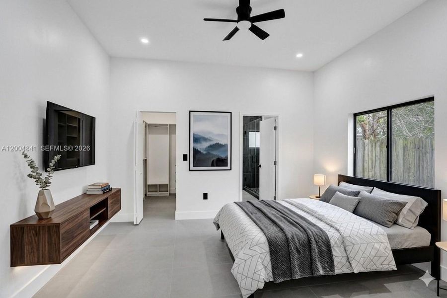 Furnished interior view inside a new home in , Miramar (Image 9).