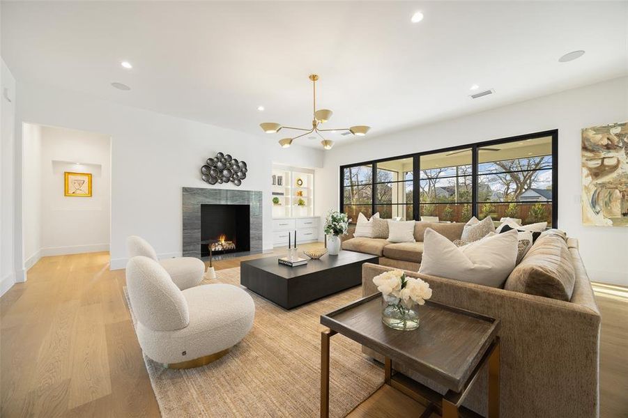 Furnished interior view inside a new home in , Dallas (Image 14).