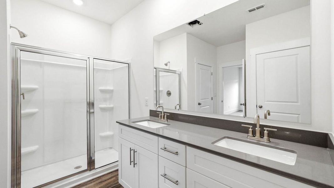 Furnished interior view inside a new home in Fieldcrest Acres, Blountville (Image 10).