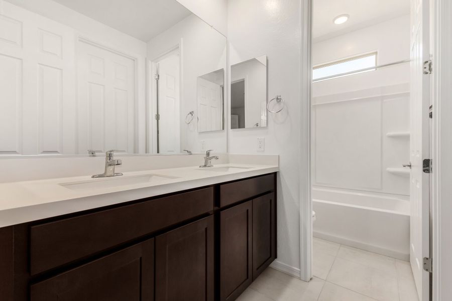 Furnished interior view inside a new home in Las Ventanas, Goodyear (Image 6).
