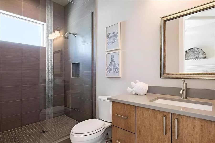 Furnished interior view inside a new home in , Sarasota (Image 12).