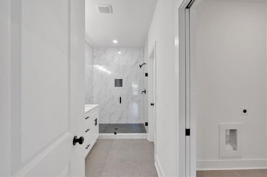 Spacious, unfurnished interior of a new home in Ferguson Corners, Emerson (Image 44).