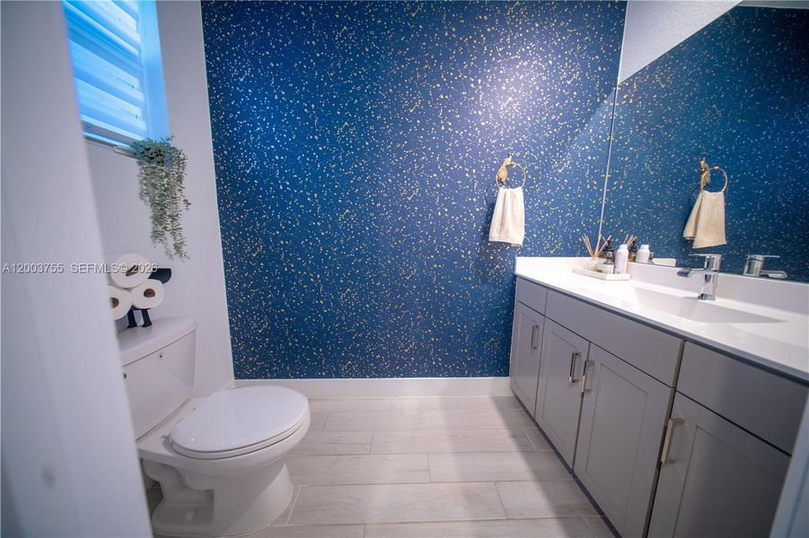 Furnished interior view inside a new home in , Pembroke Pines (Image 7).