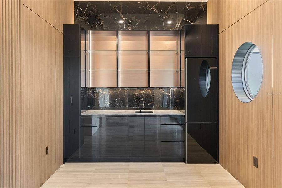 Close-up of interior finishes inside a home in , Tampa (Image 22). Close-up of interior finishes inside a home in , Tampa (Image 22).