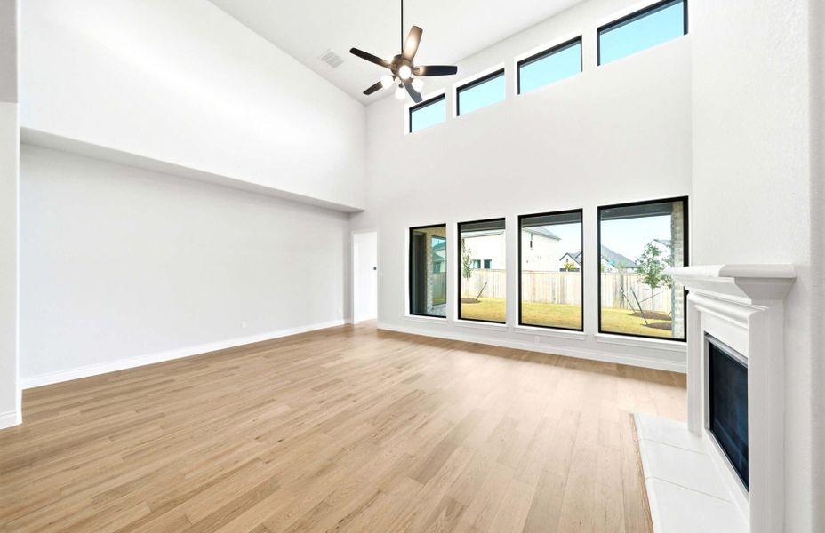 Spacious, unfurnished interior of a new home in Bridgeland 50′, Cypress (Image 35). Spacious, unfurnished interior of a new home in Bridgeland 50′, Cypress (Image 35).