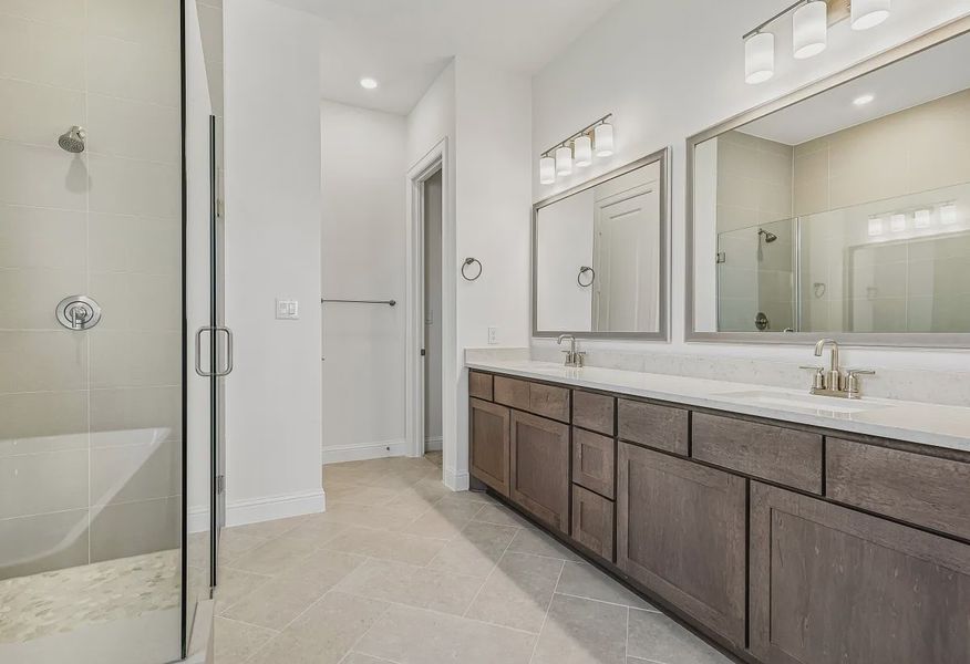 Homesite 7007 Primary Bath - 13 of 24
