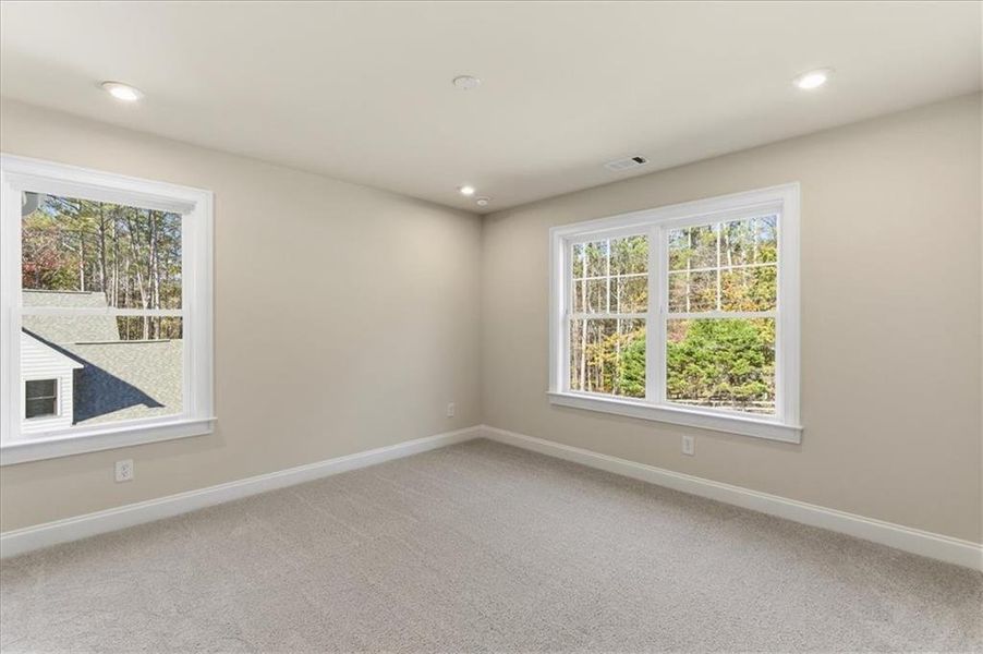 Spacious, unfurnished interior of a new home in Ford Landing, Acworth (Image 21).