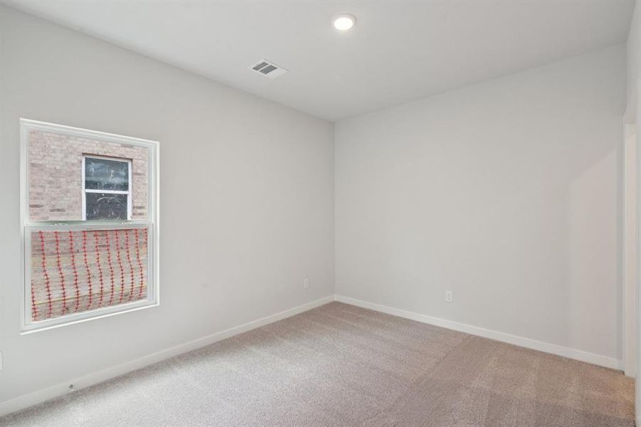 Spacious, unfurnished interior of a new home in Sperling Farms, Ferris (Image 33). Spacious, unfurnished interior of a new home in Sperling Farms, Ferris (Image 33).