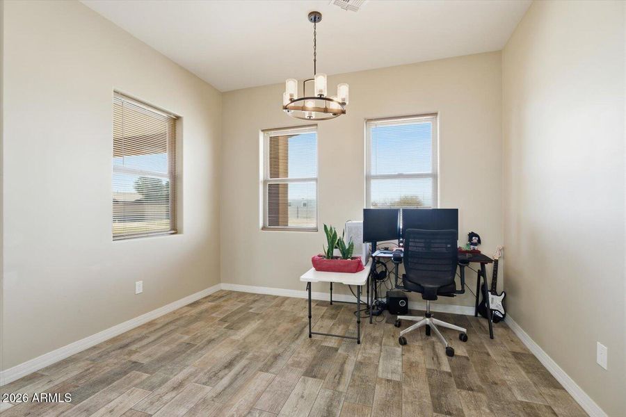 12-BreakfirstNook_1 12-BreakfirstNook_1