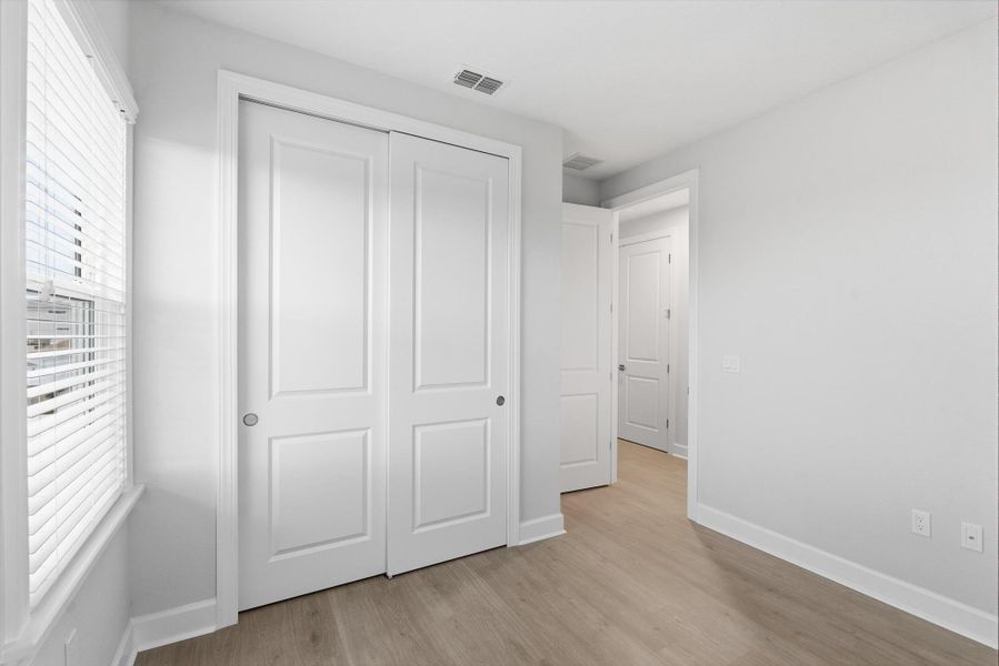 Representative unfurnished interior of a home built from the Bayview by SeaGate Homes in Beachview Cove, Ormond Beach (Image 73).