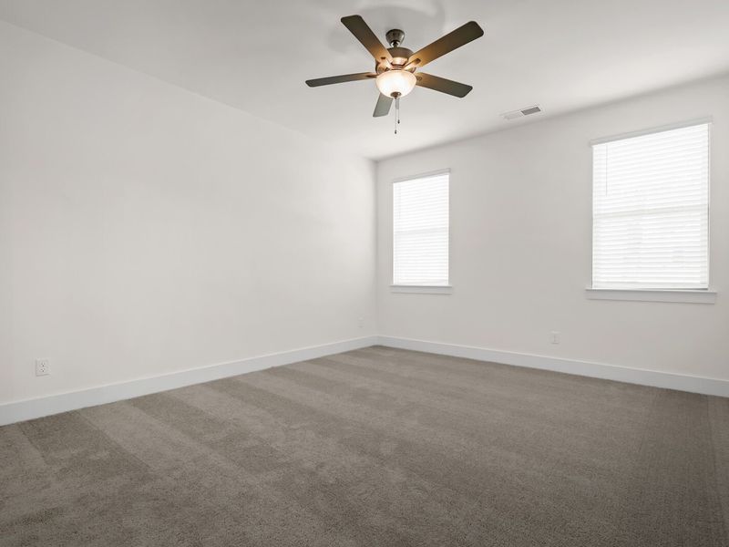Spacious, unfurnished interior of a new home in Woods Crossing, Gallatin (Image 76).