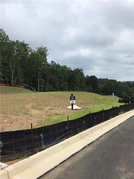 Image 43 of a home in .