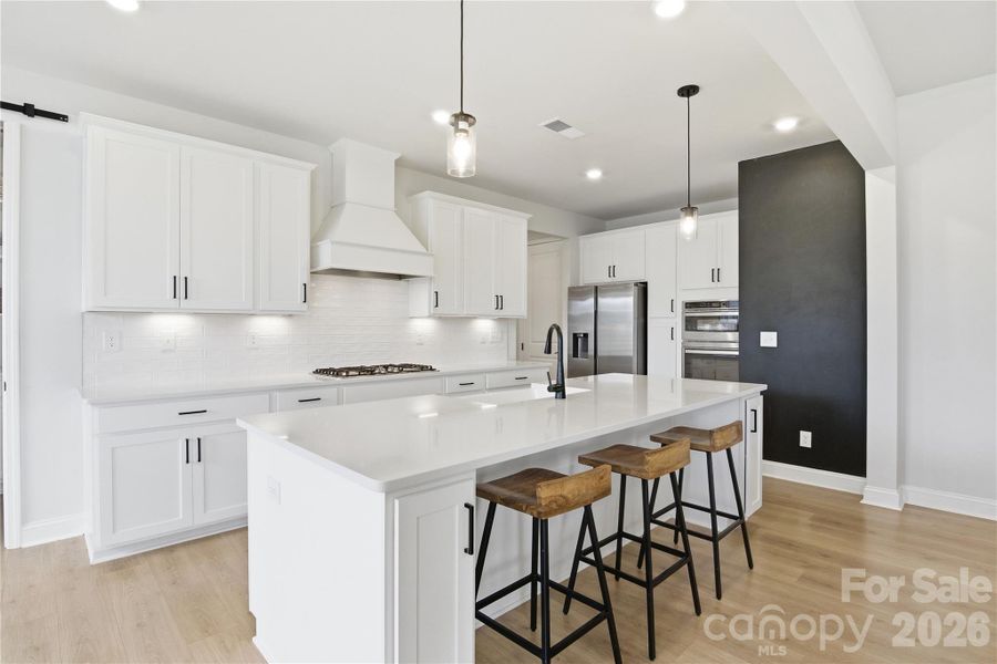 Beautiful Functional Kitchen Layout