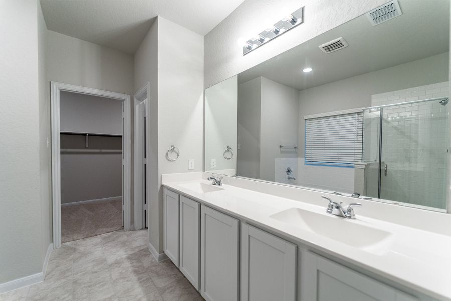 Furnished interior view inside a new home in Hennersby Hollow, San Antonio (Image 8).