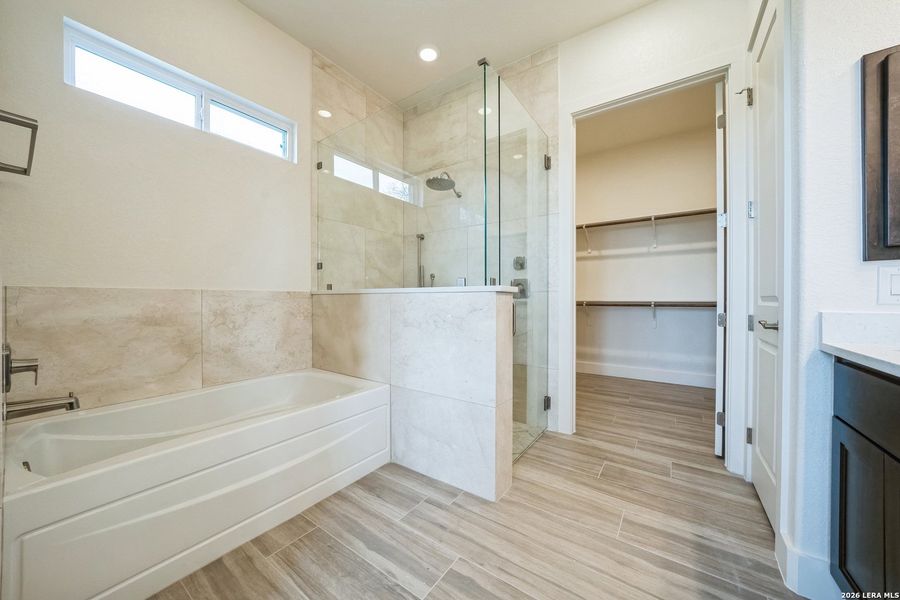 Furnished interior view inside a new home in , Floresville (Image 8).