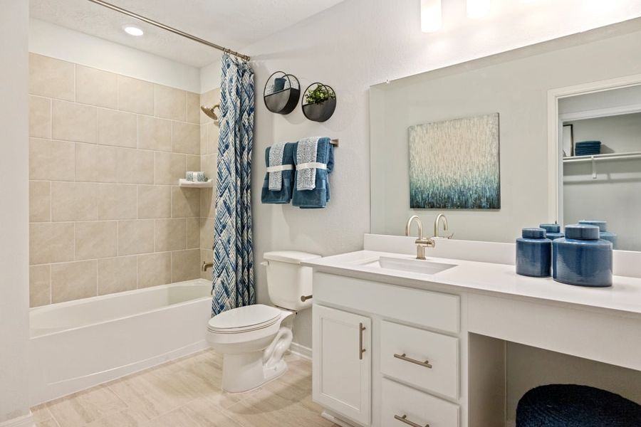 Representative furnished interior of a home built from the 1702 Modeled by KB Home in Sunset Grove South, Hitchcock (Image 9).