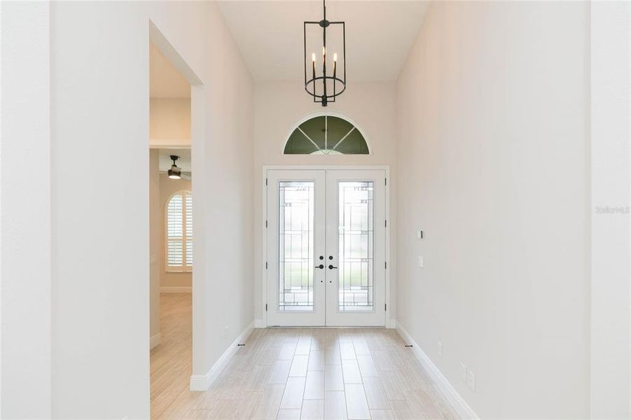 Spacious, unfurnished interior of a new home in , San Antonio (Image 24).