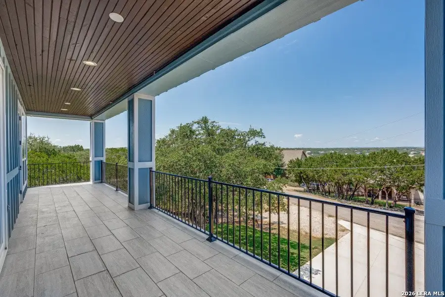 Exterior details and patio area of a home in , Canyon Lake (Image 15).