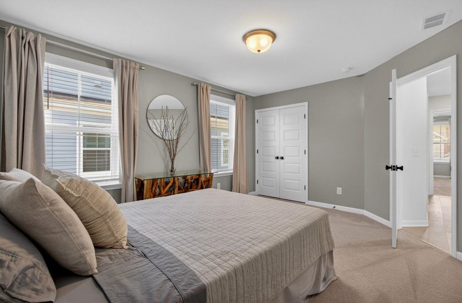 Furnished interior view inside a new home in Twin Lakes, Johns Island (Image 44).