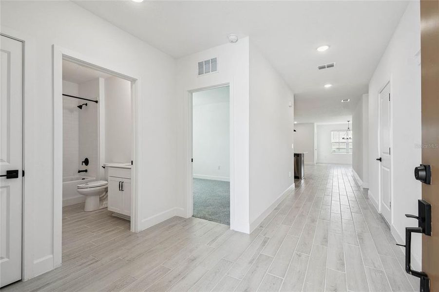 Spacious, unfurnished interior of a new home in Aspire at The Pines, Dunnellon (Image 22).