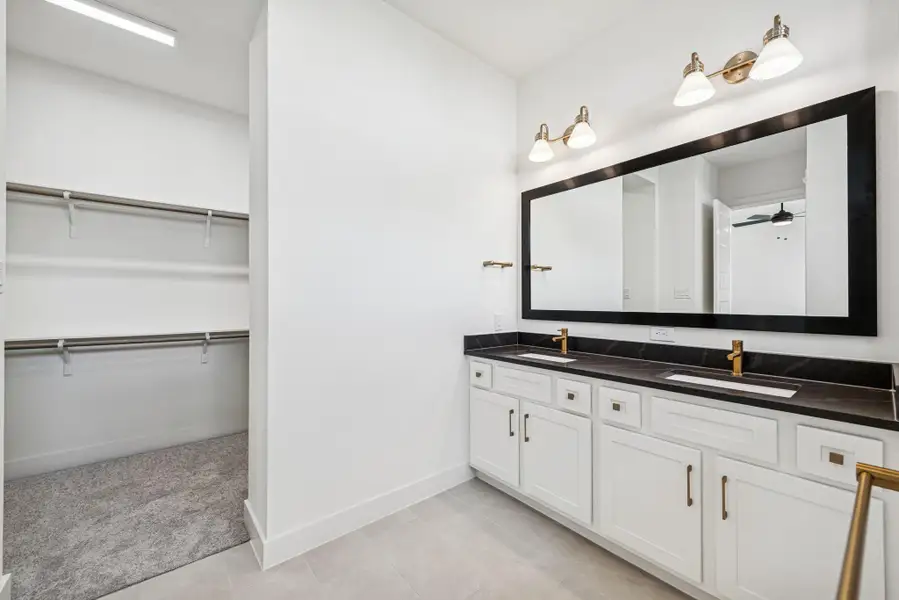 Furnished interior view inside a new home in Retreat at Oak Park, Houston (Image 3).
