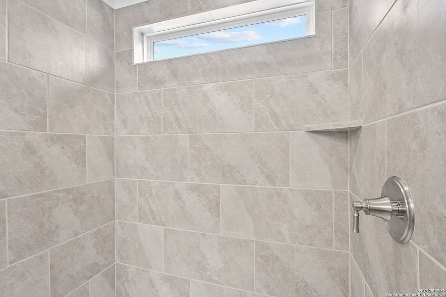 Image 28 of a home in Ladera.