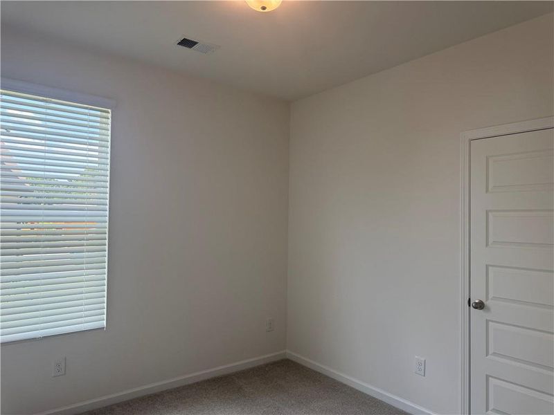 Spacious, unfurnished interior of a new home in Oakhill Estates, Adairsville (Image 15). Spacious, unfurnished interior of a new home in Oakhill Estates, Adairsville (Image 15).