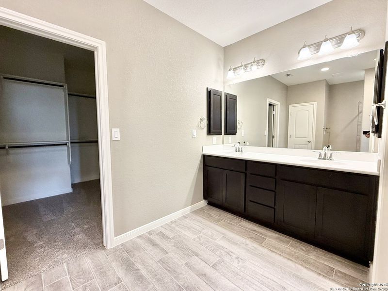 Spacious, unfurnished interior of a new home in , Pleasanton (Image 15). Spacious, unfurnished interior of a new home in , Pleasanton (Image 15).