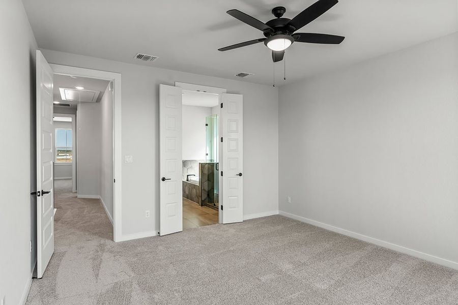 Spacious, unfurnished interior of a new home in Terrace Collection at Lariat, Liberty Hill (Image 31). Spacious, unfurnished interior of a new home in Terrace Collection at Lariat, Liberty Hill (Image 31).