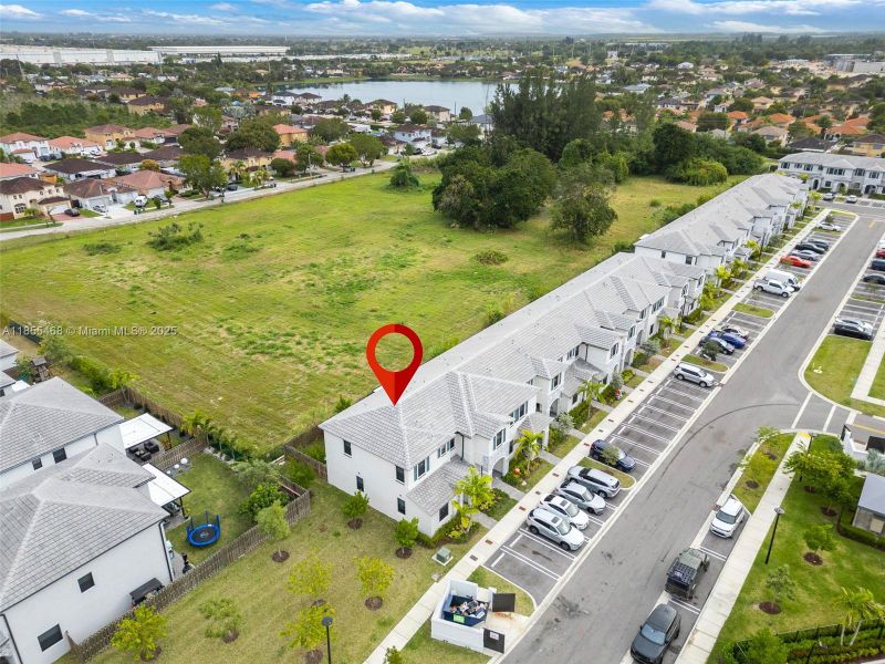 Image 30 of a home in .