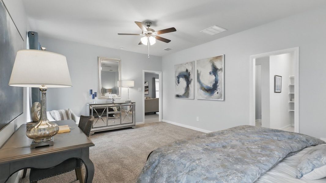 Furnished interior view inside a new home in Vista Park, Decatur (Image 23).