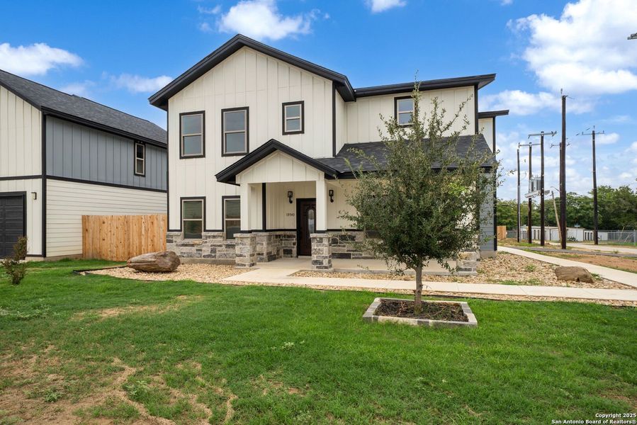 Image 27 of a home in .