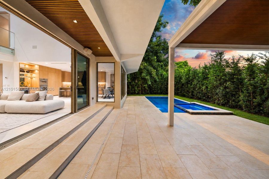 Exterior details and patio area of a home in , Miami (Image 30).