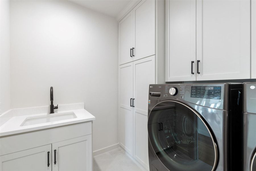 Furnished interior view inside a new home in , Austin (Image 32).