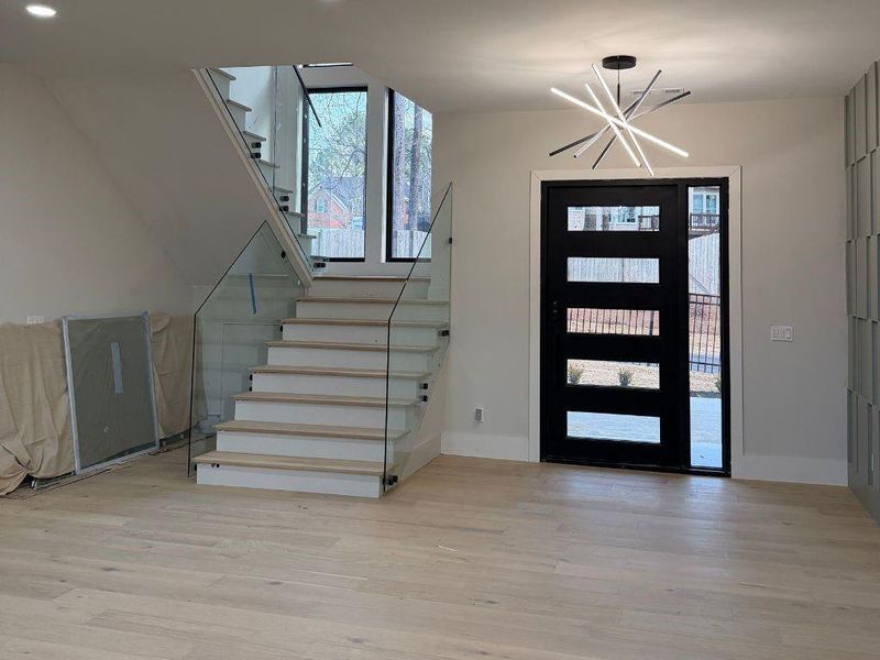 Spacious, unfurnished interior of a new home in , Lawrenceville (Image 29).