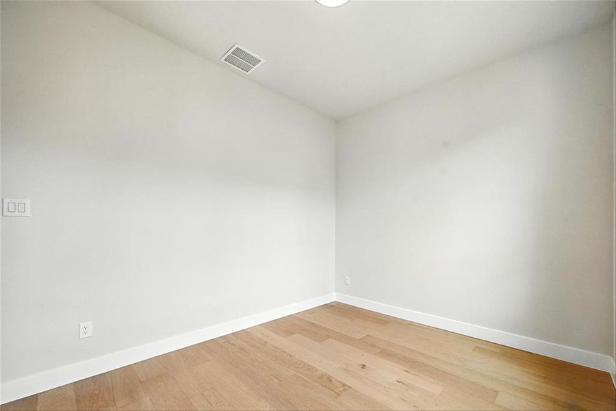 826ShadyOaksDrive226E020 826ShadyOaksDrive226E020