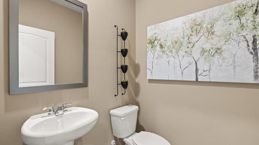 Furnished interior view inside a new home in Fairhaven, Lithia Springs (Image 9).