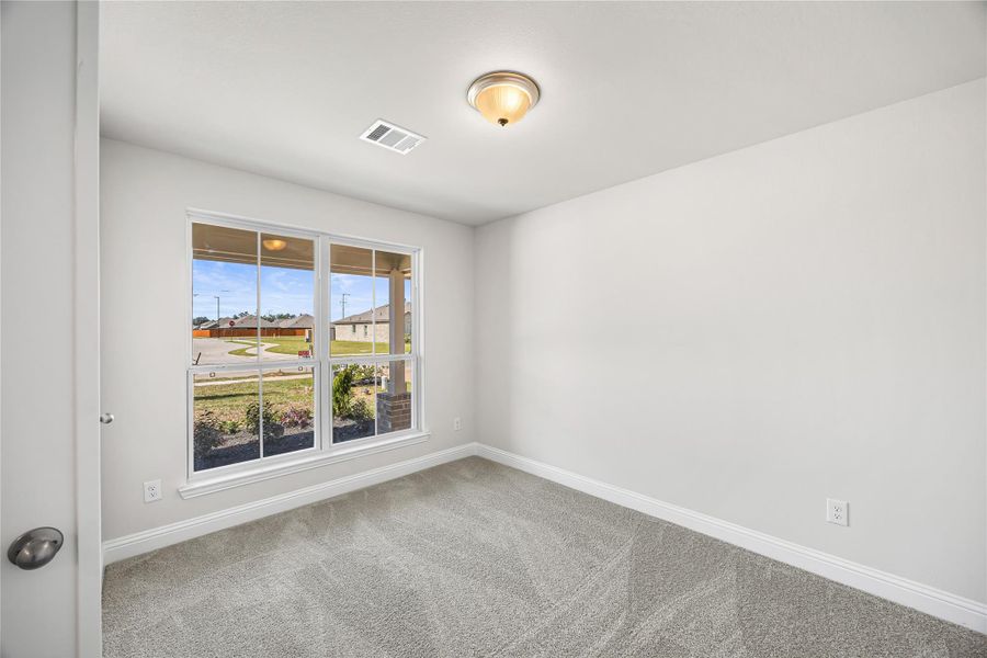 Spacious, unfurnished interior of a new home in Grand Oaks Reserve, Cleveland (Image 9). Spacious, unfurnished interior of a new home in Grand Oaks Reserve, Cleveland (Image 9).