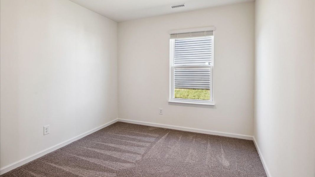 Representative unfurnished interior of a home built from the Freeport by D.R. Horton in Johnson Farms, Greeneville (Image 13).