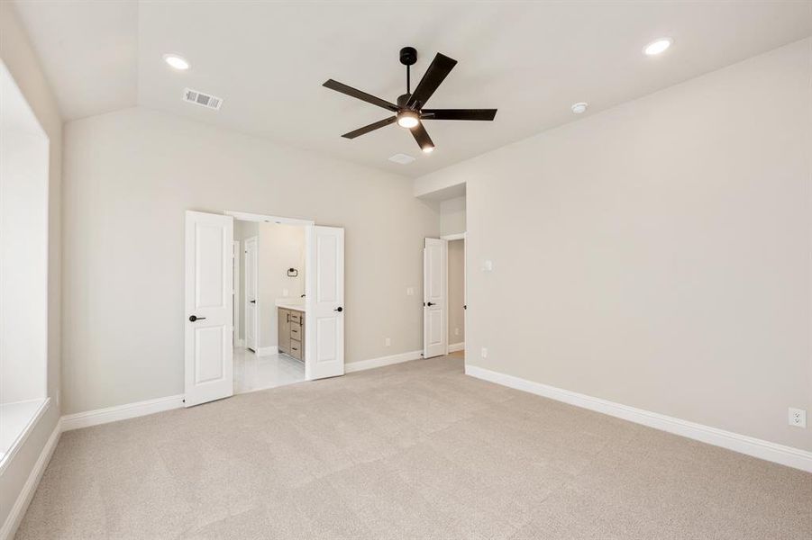 Spacious, unfurnished interior of a new home in Anderson Crossing, Trenton (Image 38). Spacious, unfurnished interior of a new home in Anderson Crossing, Trenton (Image 38).
