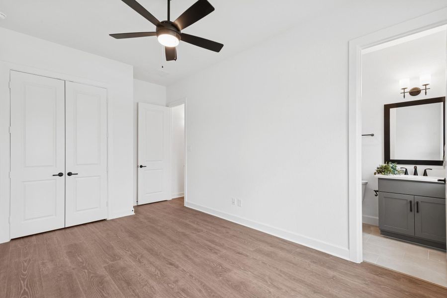 Ensuite bath at first floor with walk-in shower!