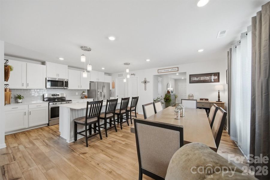 Furnished interior view inside a new home in Legacy Ridge, Catawba (Image 19). Furnished interior view inside a new home in Legacy Ridge, Catawba (Image 19).