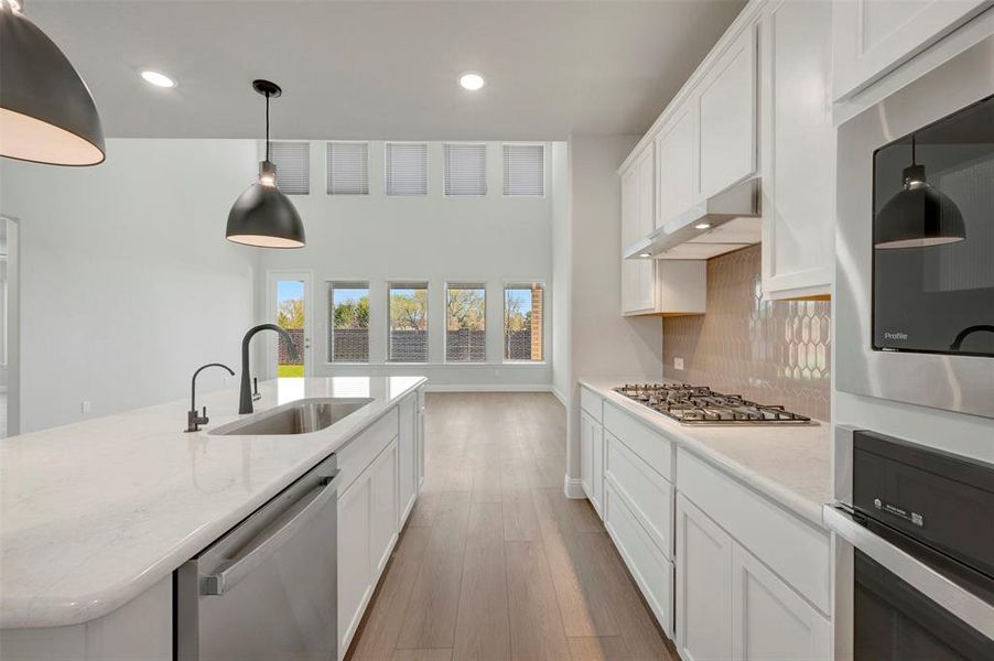 Furnished interior view inside a new home in Aster Park, McKinney (Image 4).