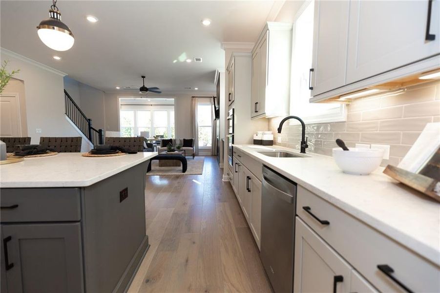 Furnished interior view inside a new home in Aberdeen, Hoschton (Image 45).