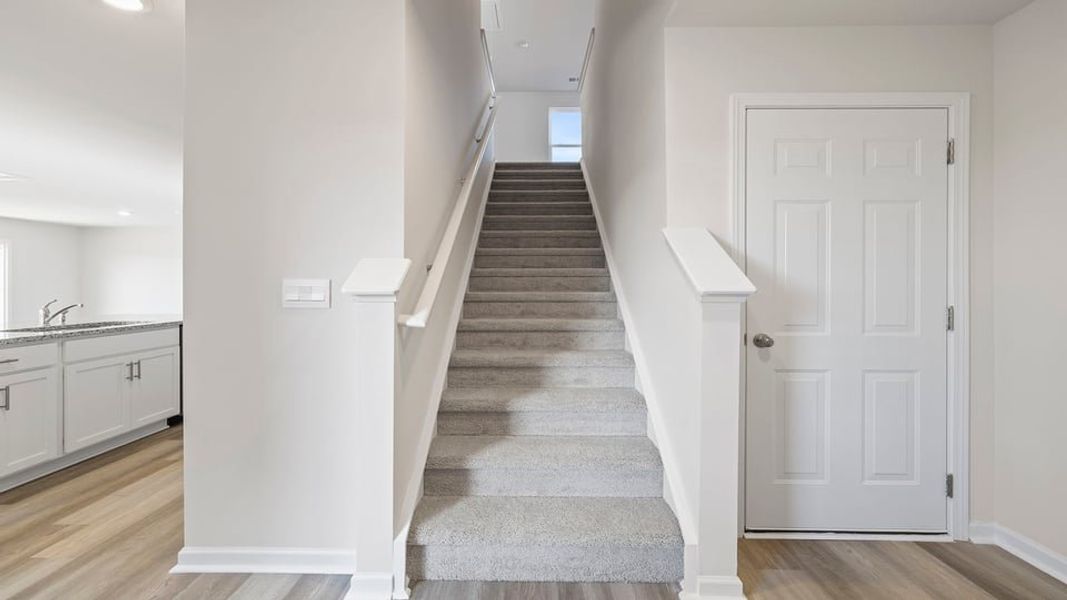 Spacious, unfurnished interior of a new home in Baxter Village, Boiling Springs (Image 21).
