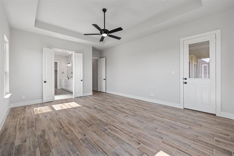Spacious, unfurnished interior of a new home in Rocky Top, Krum (Image 15). Spacious, unfurnished interior of a new home in Rocky Top, Krum (Image 15).