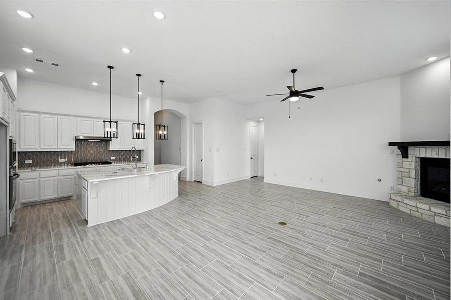 Furnished interior view inside a new home in Wellington: 50ft. lots, Haslet (Image 5).