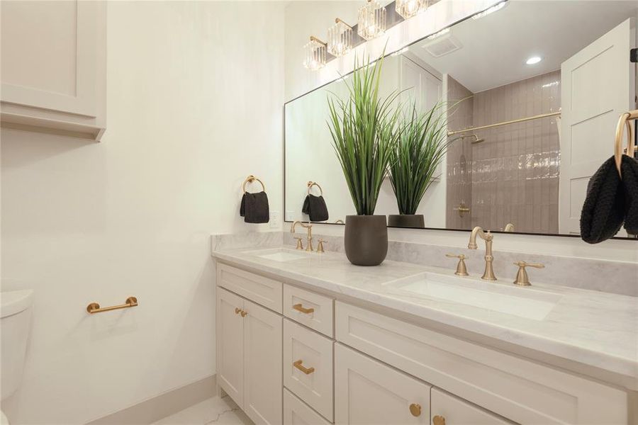 Furnished interior view inside a new home in , McKinney (Image 11).