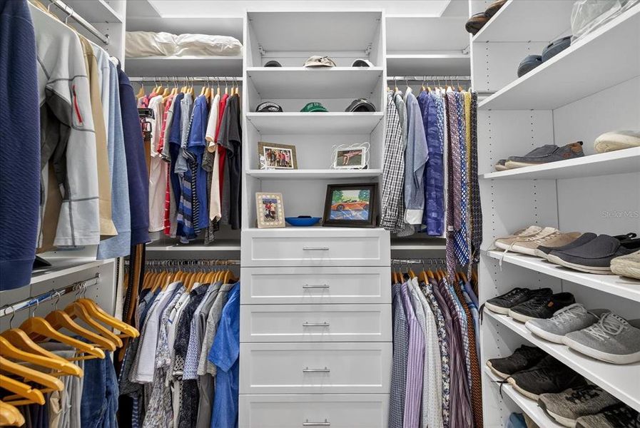 Close-up of interior finishes inside a home in , Bradenton (Image 24).